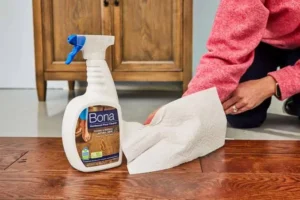 Hardwood floor wipes
